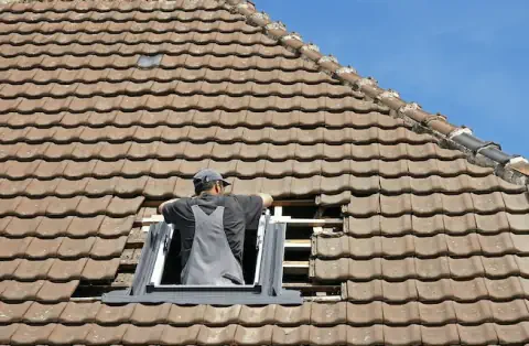 Pose de velux - Saint-Galmier